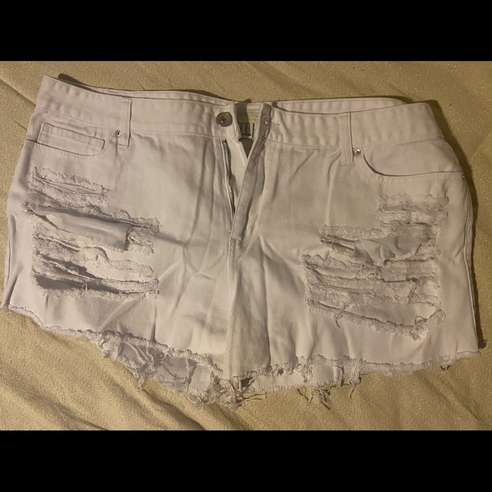 White denim distressed shorts from Forever 21